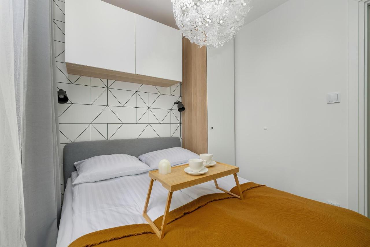 Modernly Arranged Apartments In Katowice By Noclegi Renters Exteriör bild